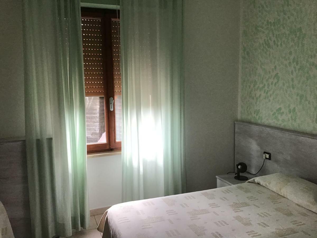 Hotel Villa Cristina Marina di Campo Buitenkant foto